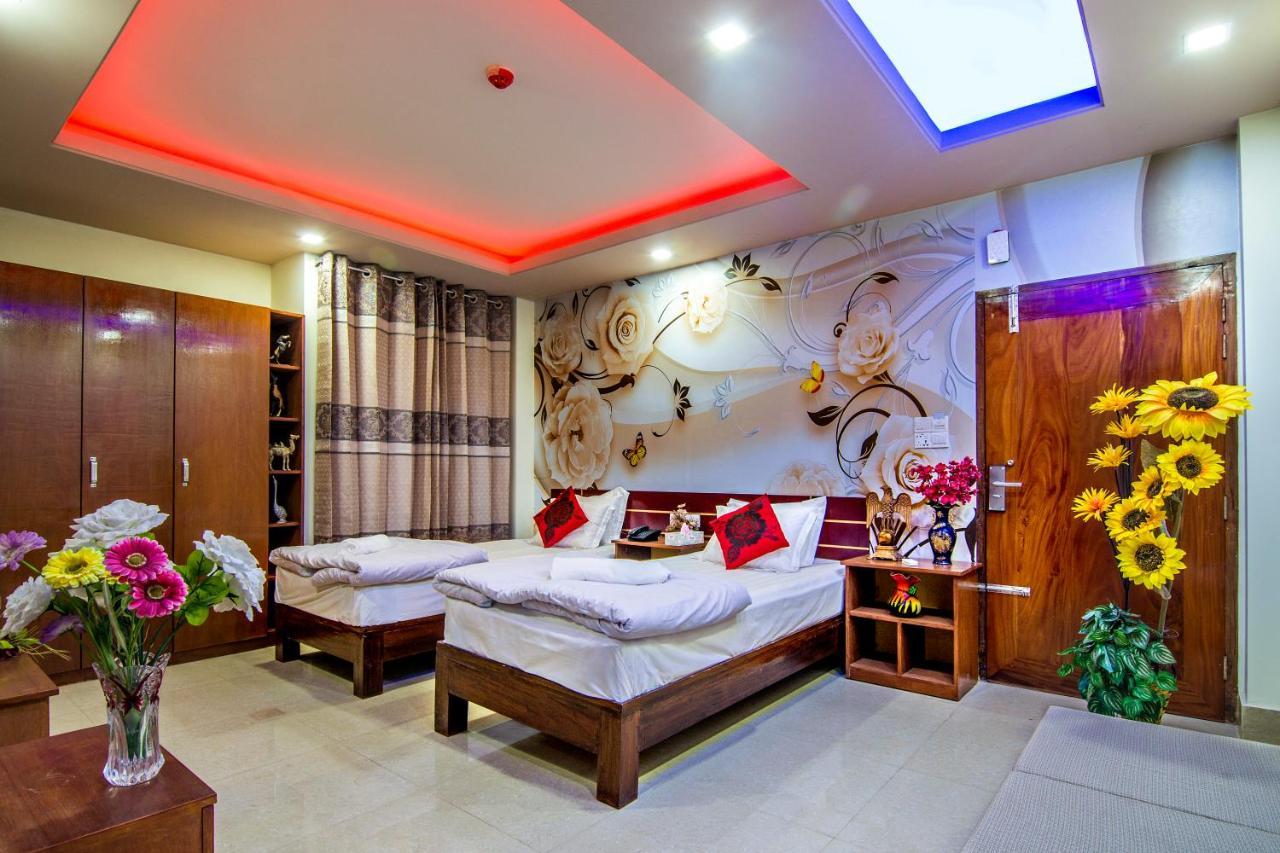 Hotel Pushpo Bilash Khulna Bagian luar foto